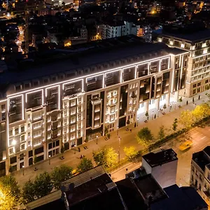 5* Hotel Garlon