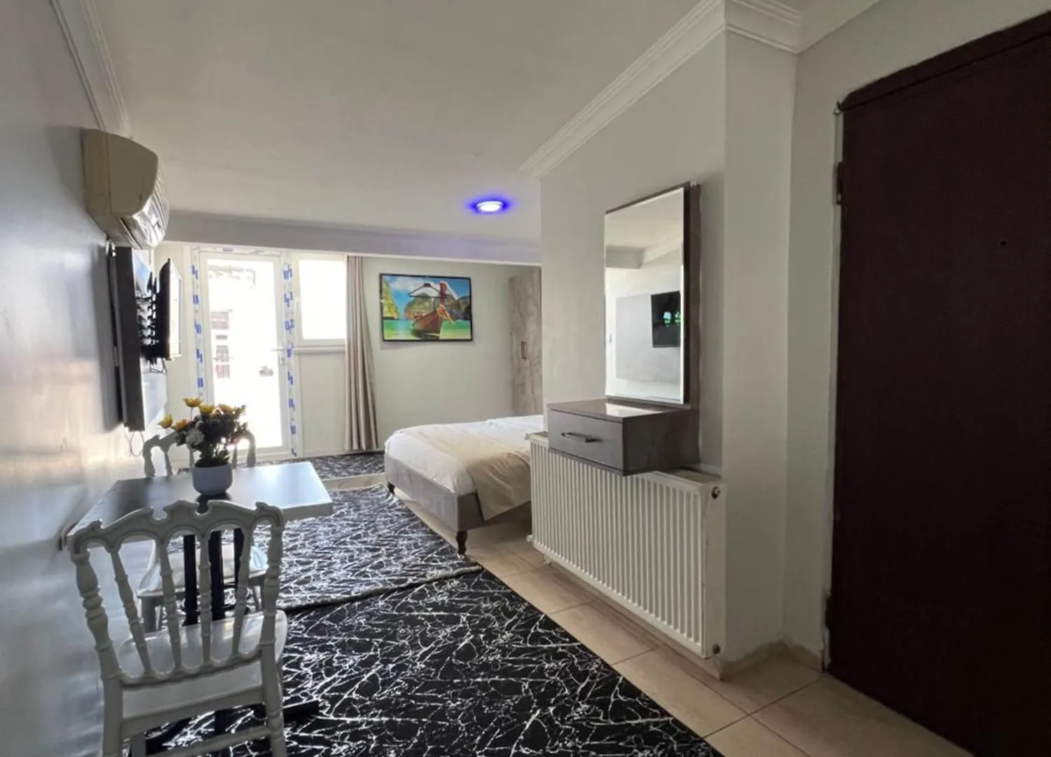 Taksim Brand Suite Стамбул Турция